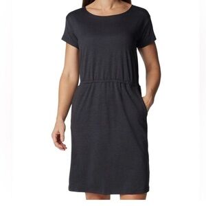 Columbia women’s dress NWT outdoor Omni- shade  Pacific Haze Dress 50upf plus 1X